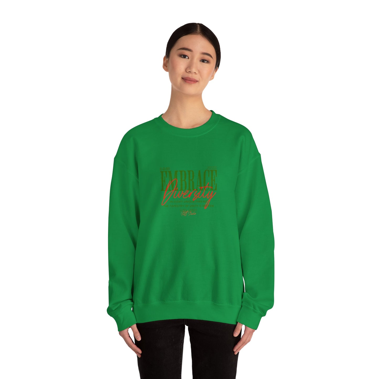 Unisex Heavy Blend™ Crewneck Sweatshirt sudadera  Embrace